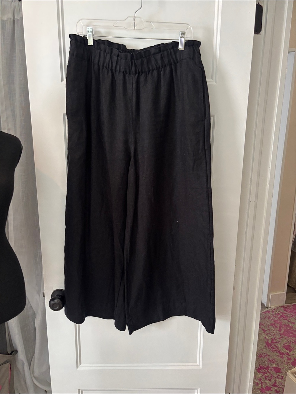 Chico's Black Wide-Leg Elastic Waist Pants